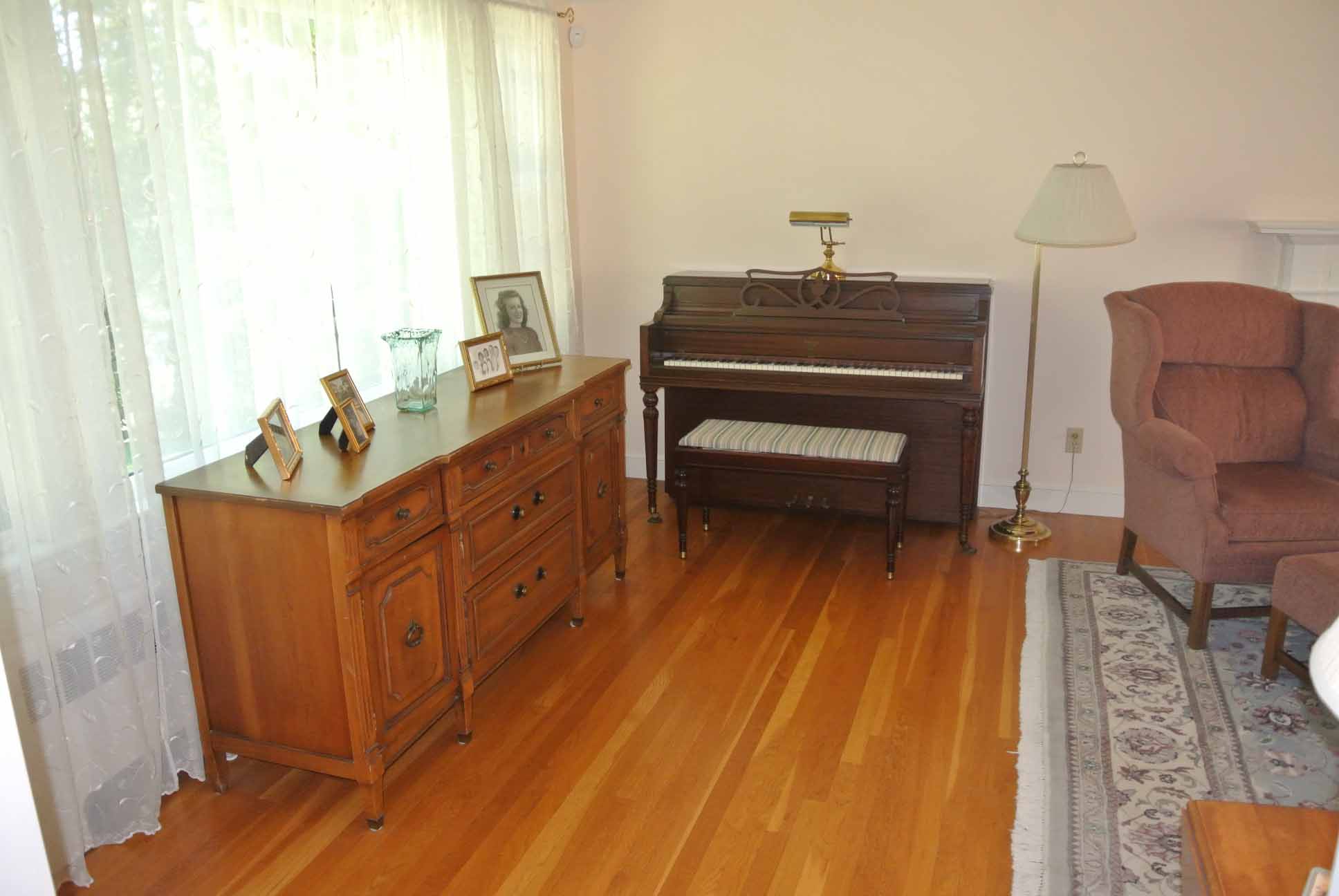 185 Paul Revere Road Needham MA 02494 | Living Room