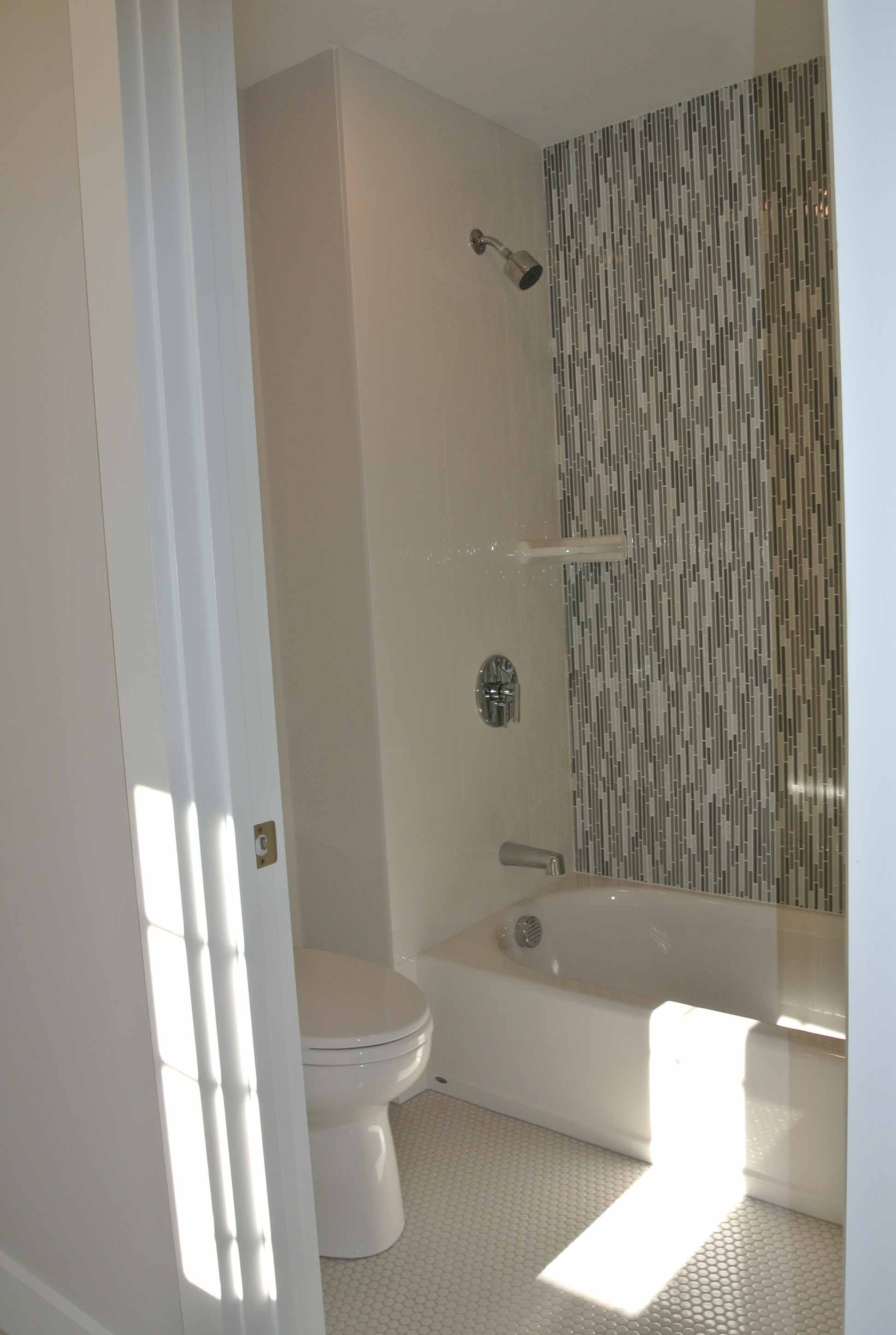 373 Hunnewell St Needham MA 02494 | Jack and Jill Bathroom