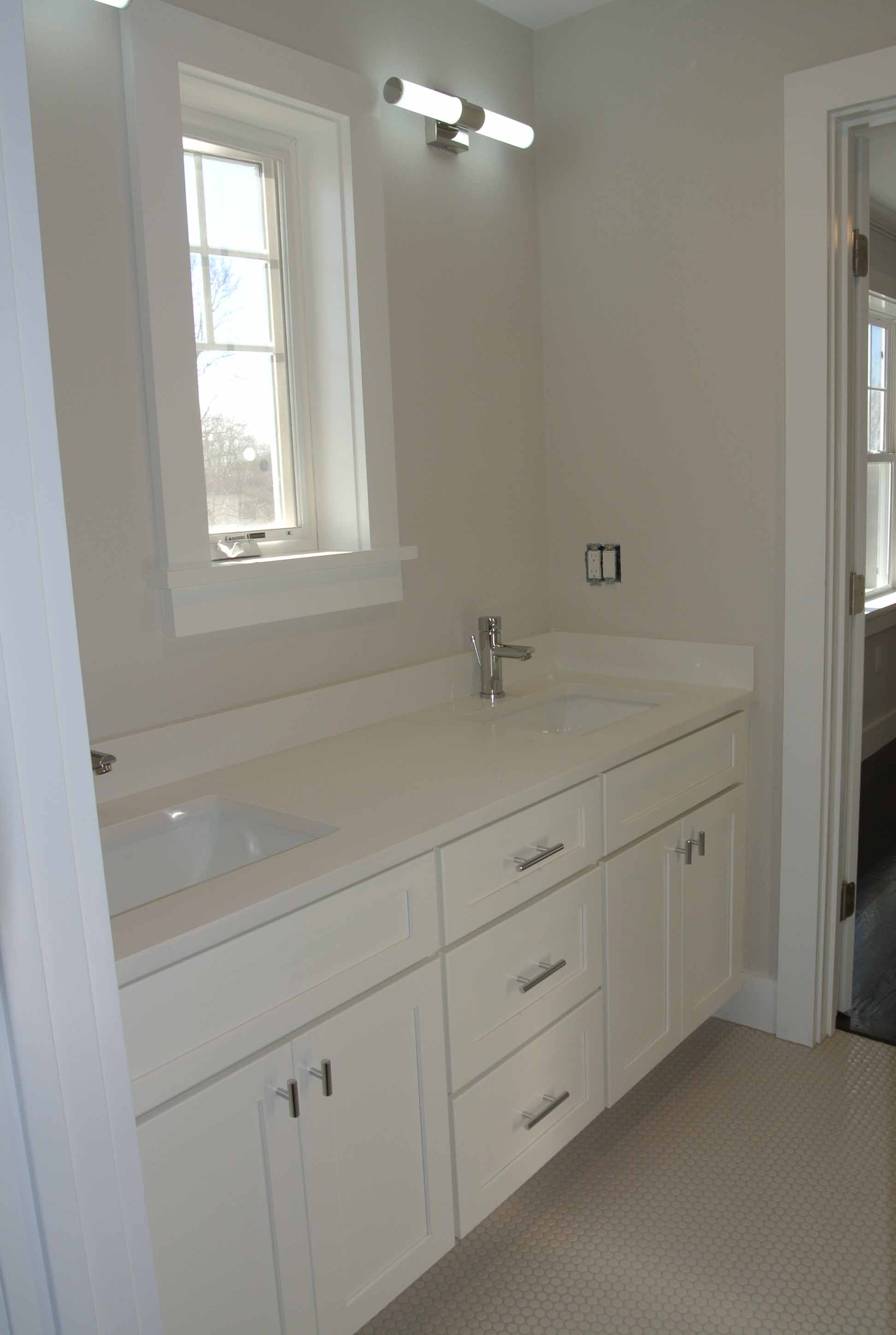 373 Hunnewell St Needham MA 02494 | Jack and Jill Bathroom