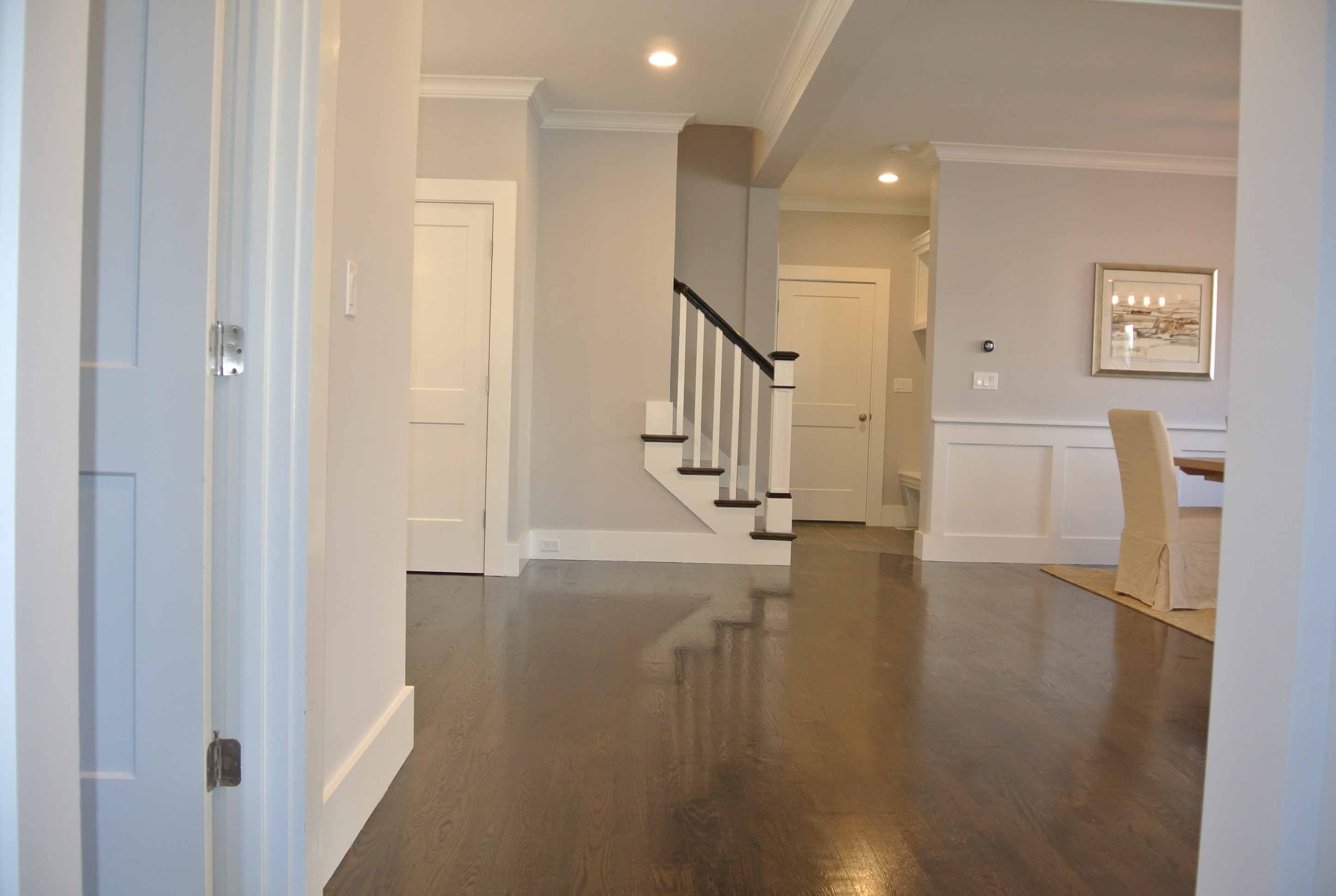 373 Hunnewell St Needham MA 02494 | Foyer