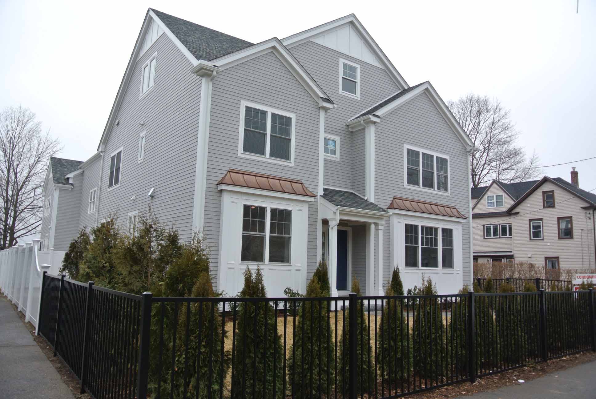 373 Hunnewell St, Needham, MA 02494