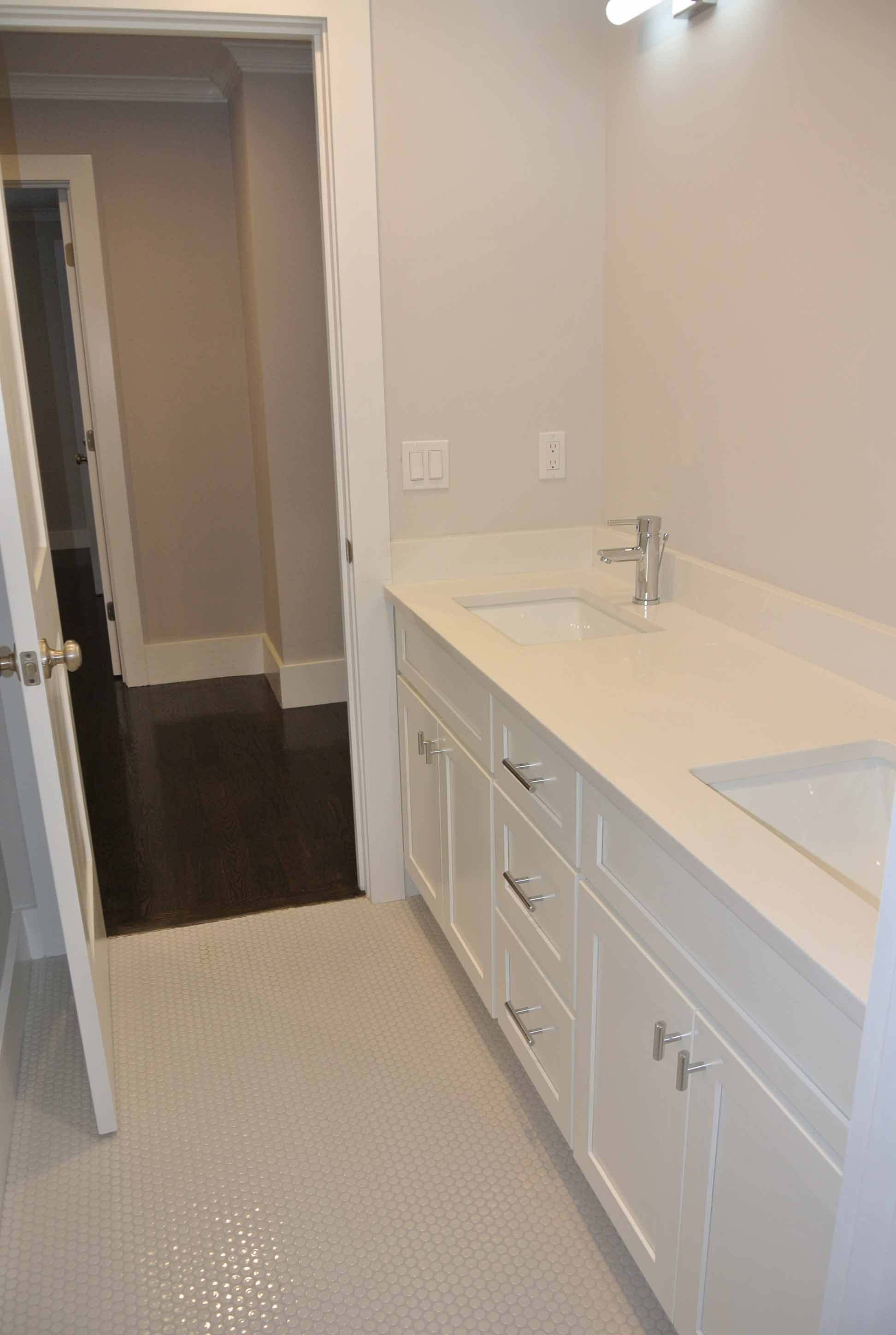 375 Hunnewell St Needham MA 02494 | Jack and Jill Bathroom
