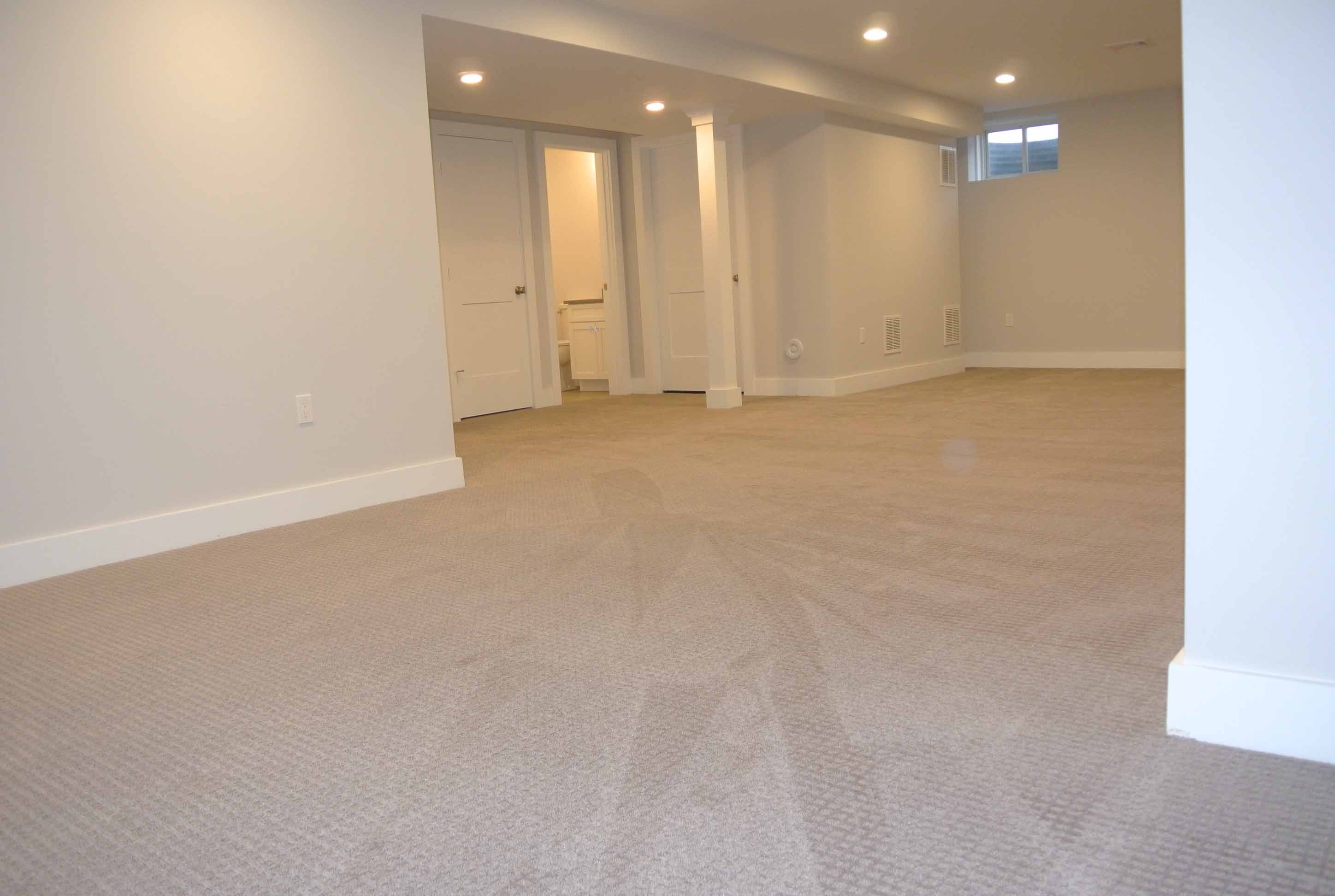 373 Hunnewell St Needham MA 02494 | Man Cave