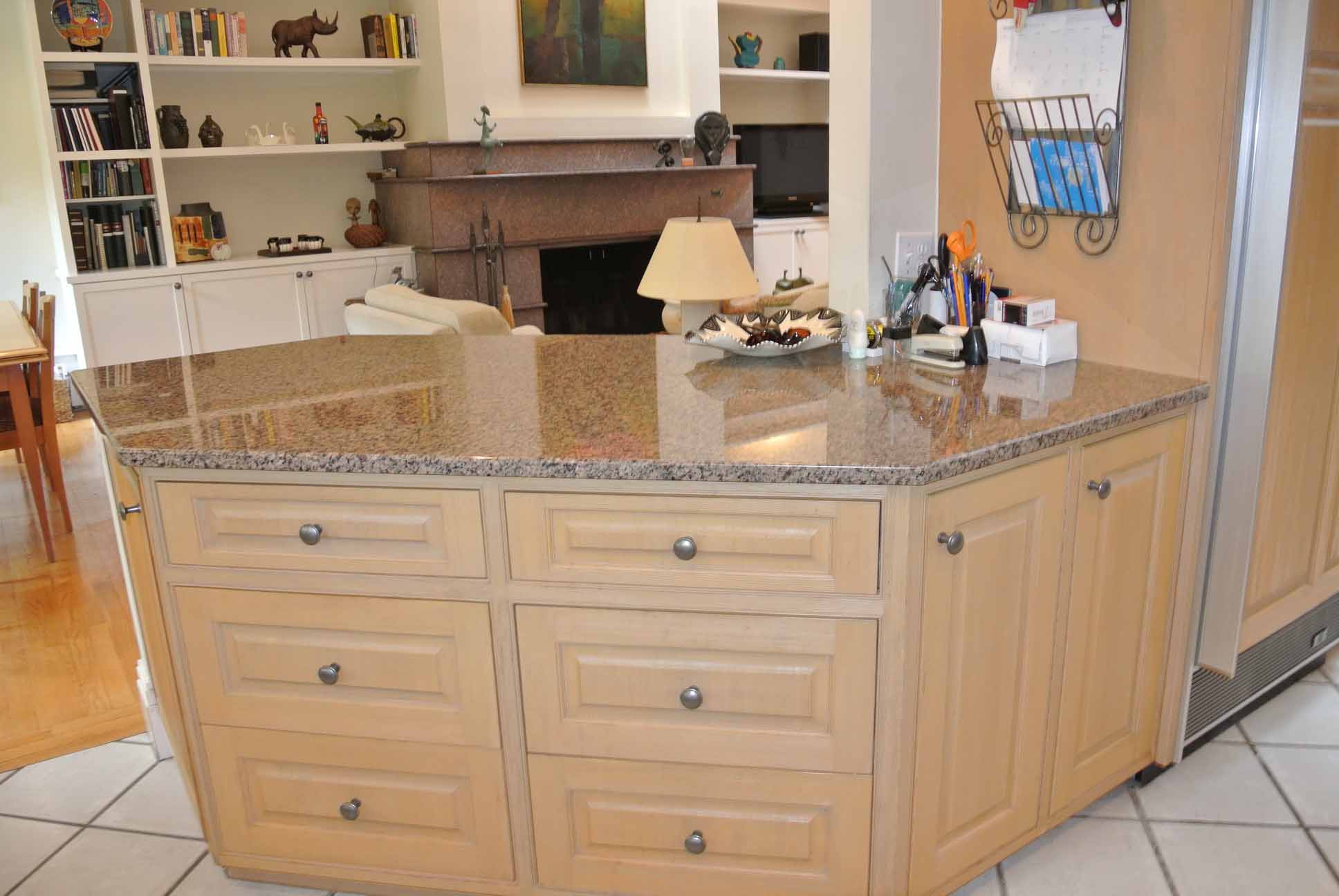 423 Concord Road Weston MA 02493 | Kitchen