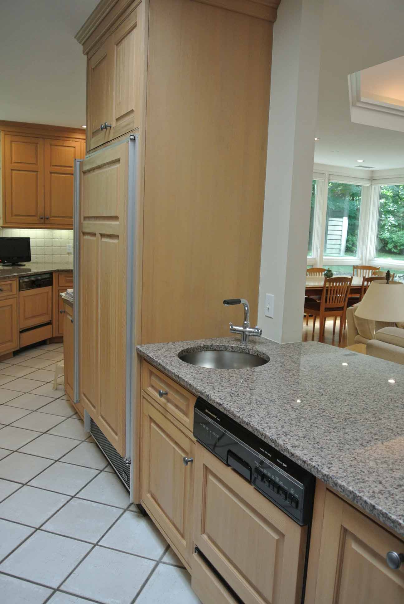 423 Concord Road Weston MA 02493 | Kitchen